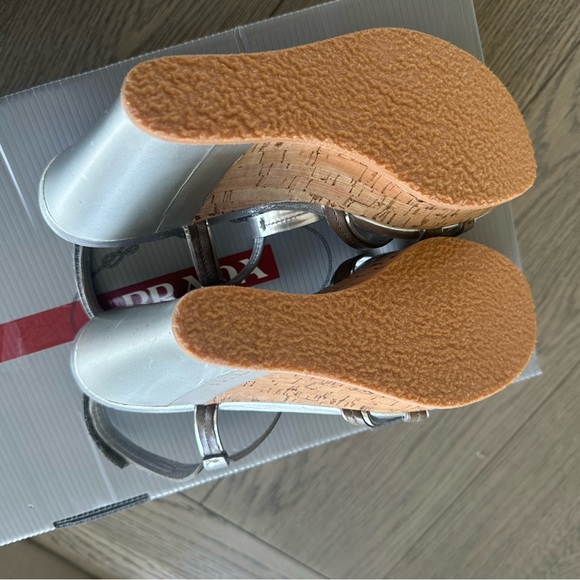 Prada Leather T-Strap Wedge Sandal 7.5 - Picture 4 of 6